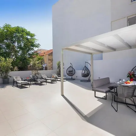 Kappa Apartment